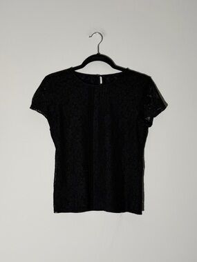 Black Lace Short-Sleeve Women's Top - Unbranded